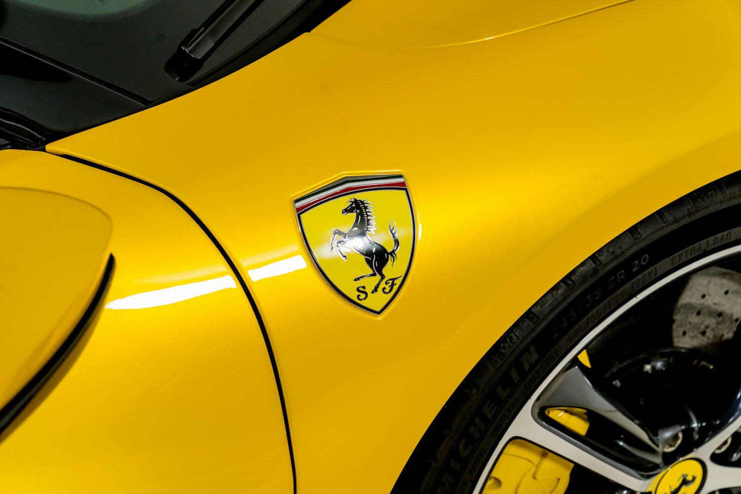 Used 2024 Ferrari 296 GTS RWD image 42