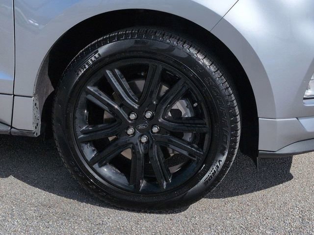 Certified 2023 Ford Edge ST-Line image 11