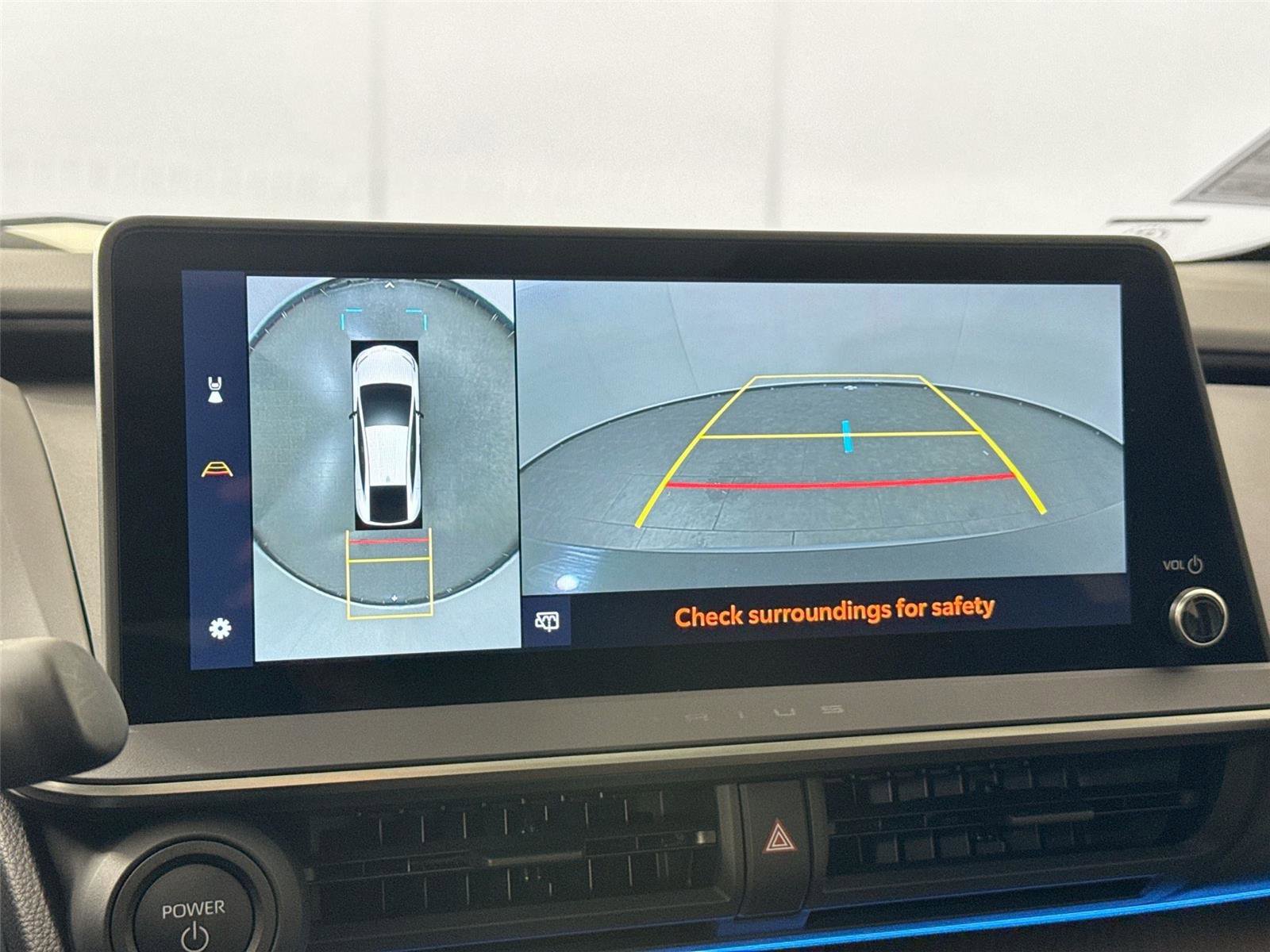 Used 2024 Toyota Prius Limited w/ Limited Premium Package image 25