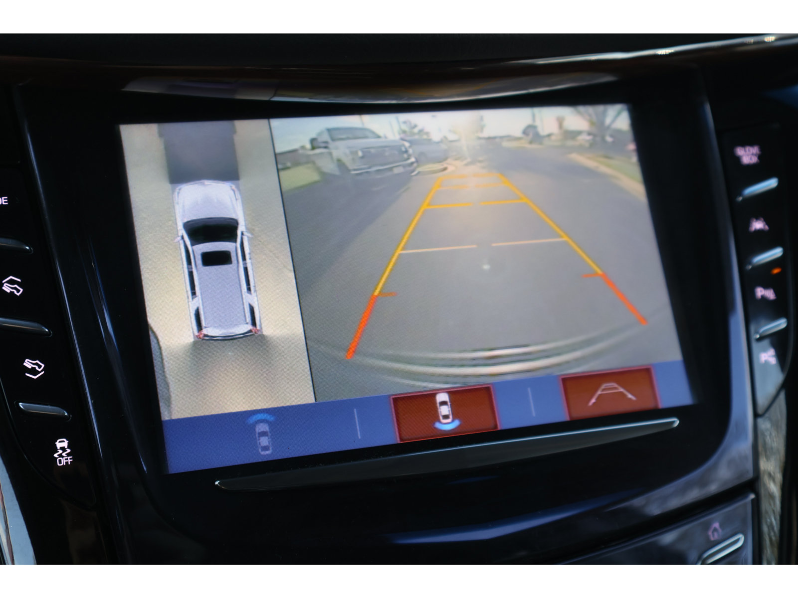Used 2019 Cadillac Escalade Premium Luxury RWD image 7