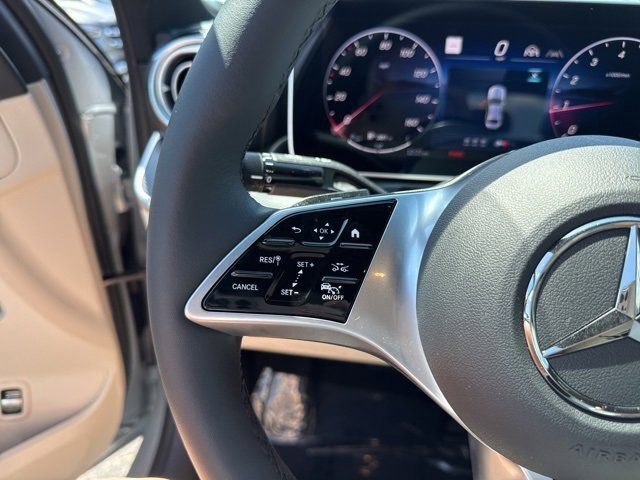 New 2025 Mercedes-Benz C 300 4MATIC Sedan image 17