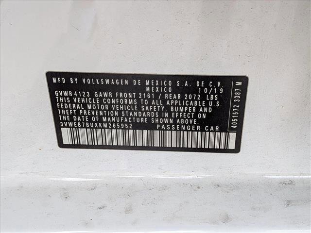 Used 2019 Volkswagen Jetta SEL w/ Cold Weather Package FWD image 23