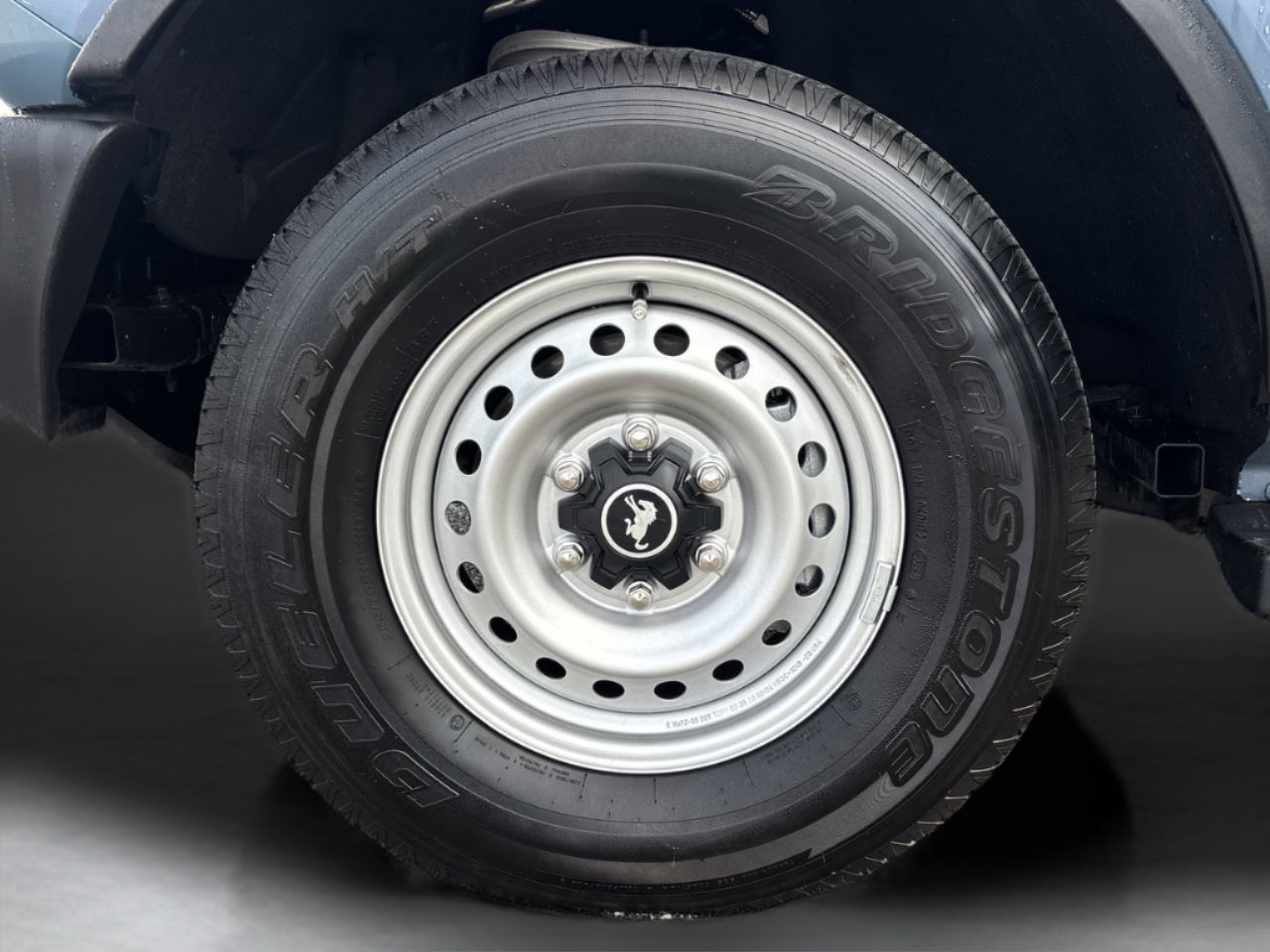 Used 2025 Ford Bronco 4-Door image 32