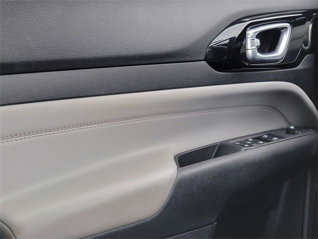 Certified 2023 Jeep Compass Limited image 37