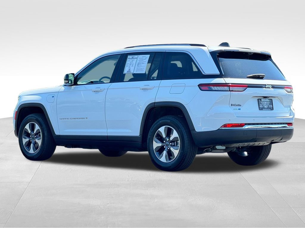 Used 2022 Jeep Grand Cherokee Limited 4xe w/ Luxury Tech Group II AWD/4WD image 5