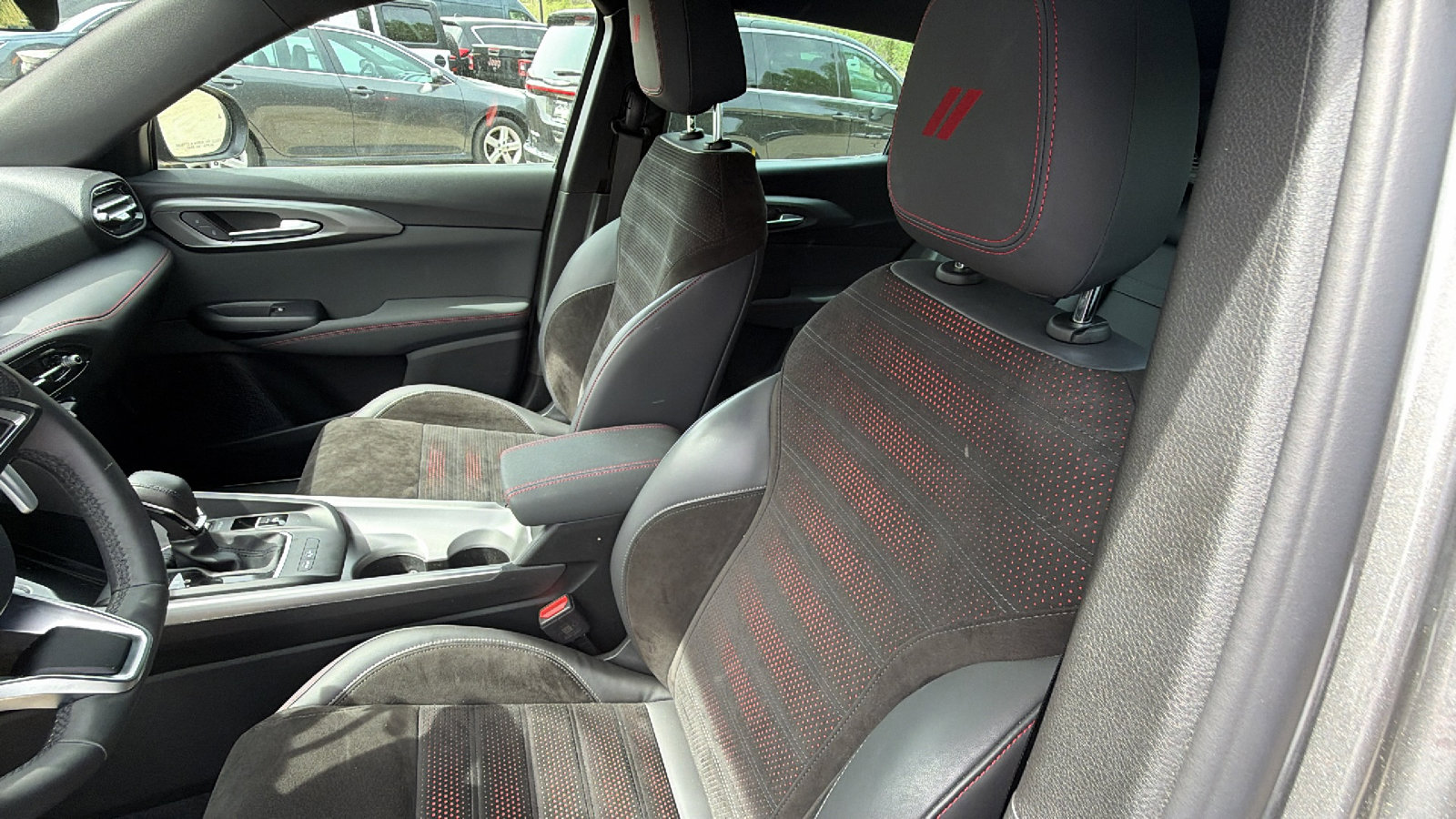 Used 2025 Dodge Hornet R/T image 17