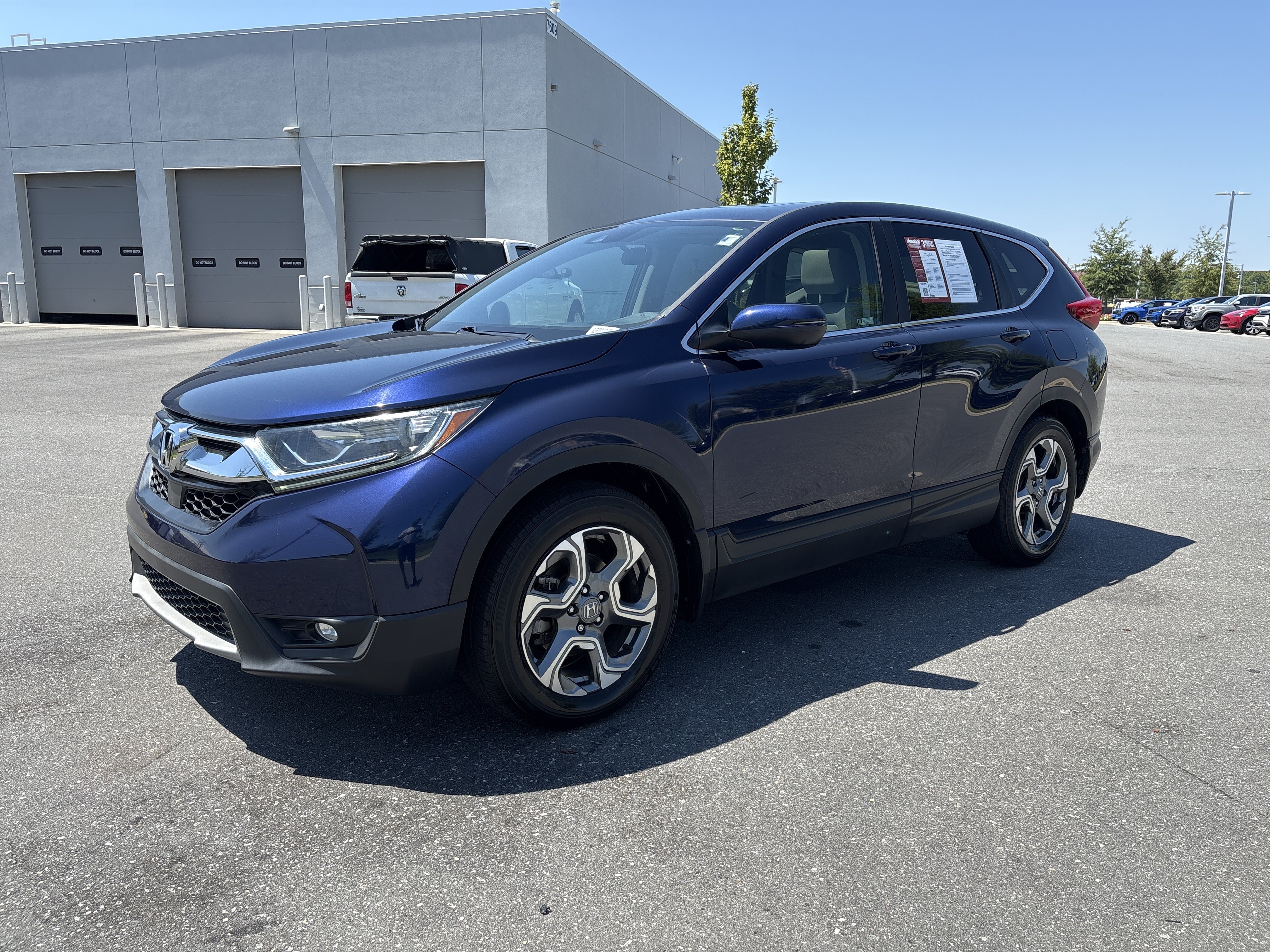Used 2018 Honda CR-V EX image 5