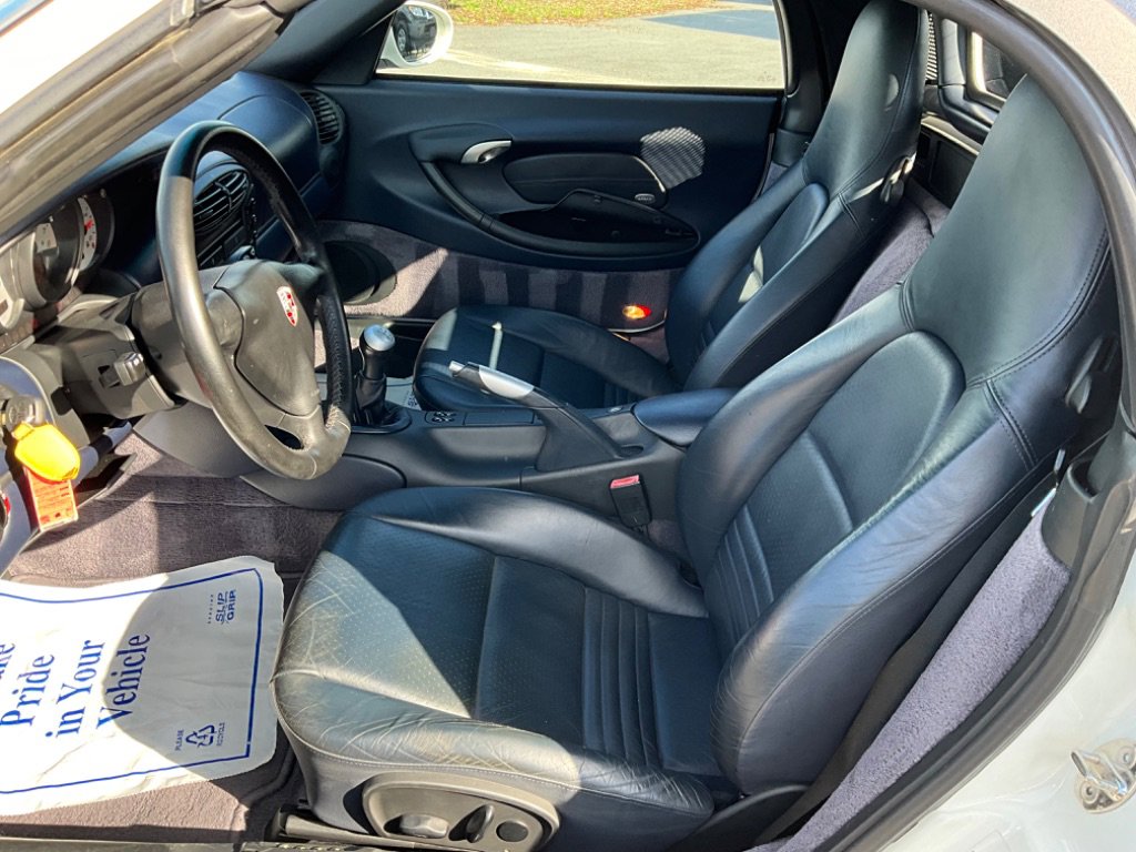 Used 2001 Porsche Boxster image 13