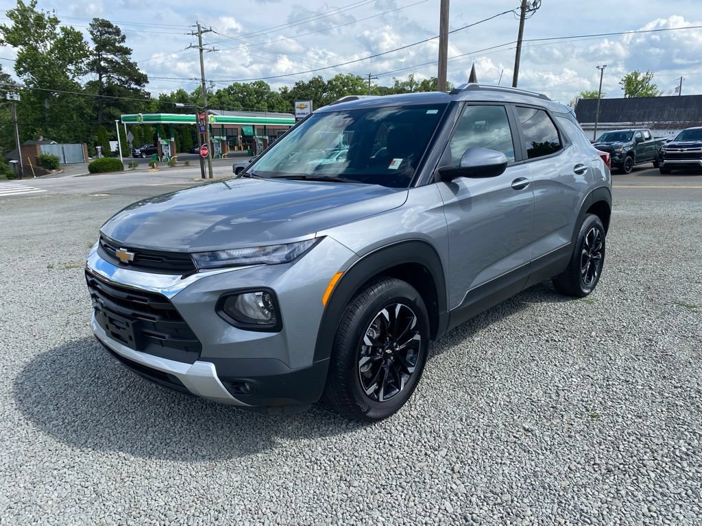 Used 2023 Chevrolet TrailBlazer LT FWD image 8