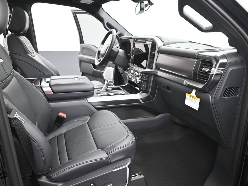 New 2025 Ford F150 Platinum w/ Equipment Group 702A High AWD/4WD image 24