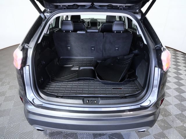 Certified 2020 Ford Edge Titanium w/ Canadian Touring Package AWD/4WD image 10