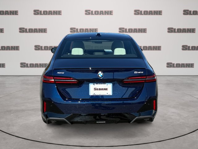 New 2027 BMW 540i xDrive w/ M Sport Package AWD/4WD image 4