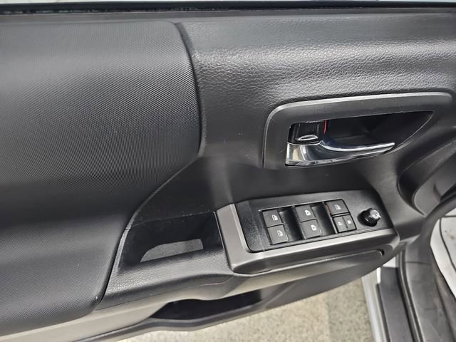 Used 2023 Toyota Tacoma TRD Off-Road AWD/4WD image 11
