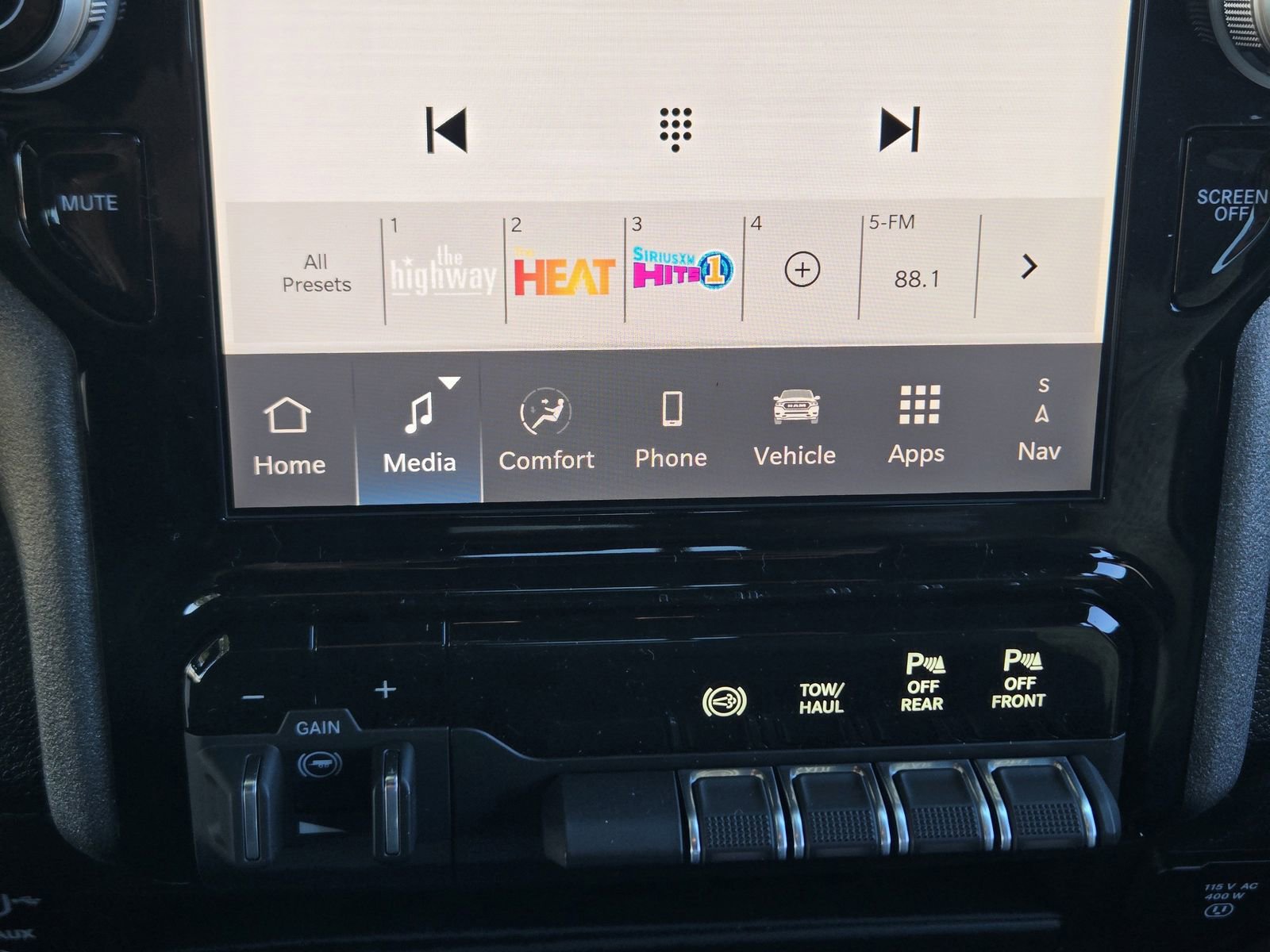 New 2026 RAM 2500 Tradesman image 20