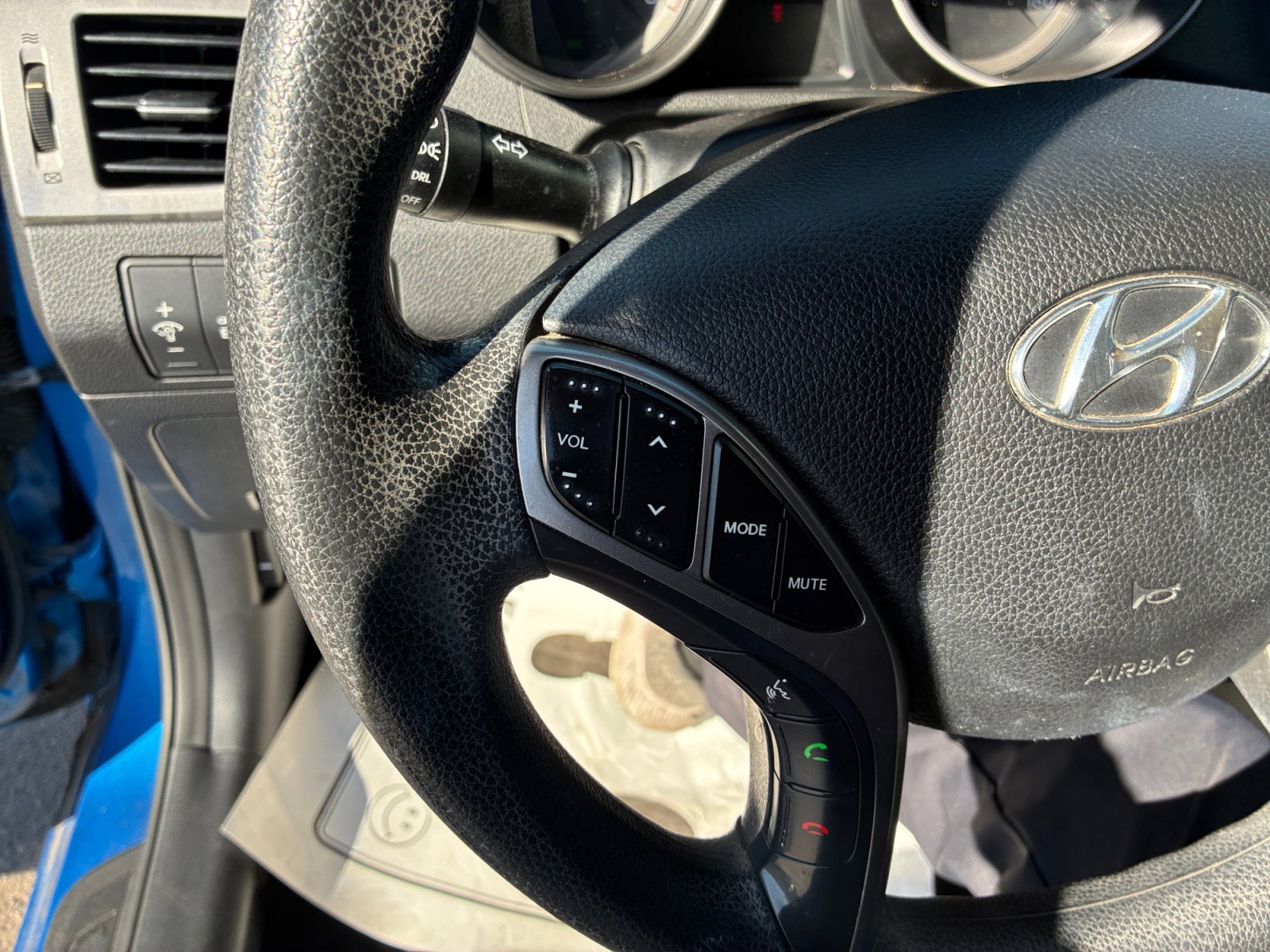 Used 2017 Hyundai Elantra GT image 13