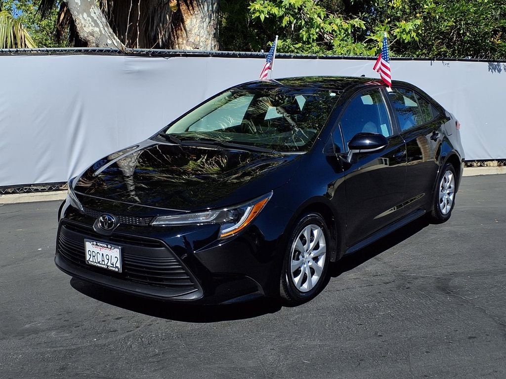 Certified 2025 Toyota Corolla LE image 26