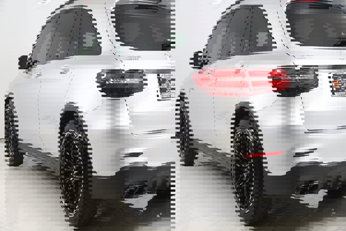 Used 2019 Mercedes-Benz GLC 63 AMG 4MATIC image 28