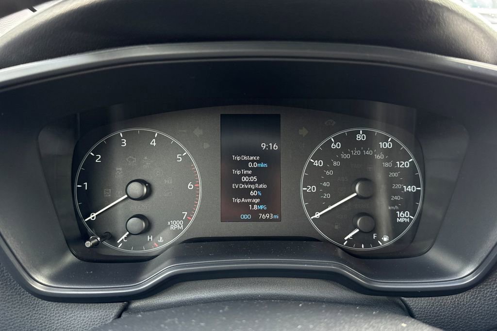 Used 2024 Toyota Corolla SE image 24