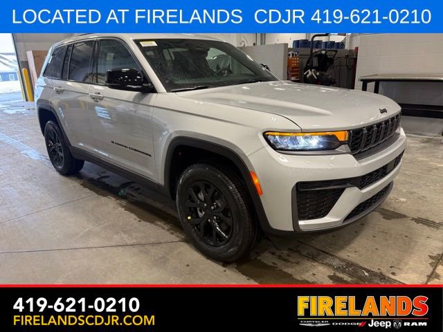 New 2026 Jeep Grand Cherokee Altitude