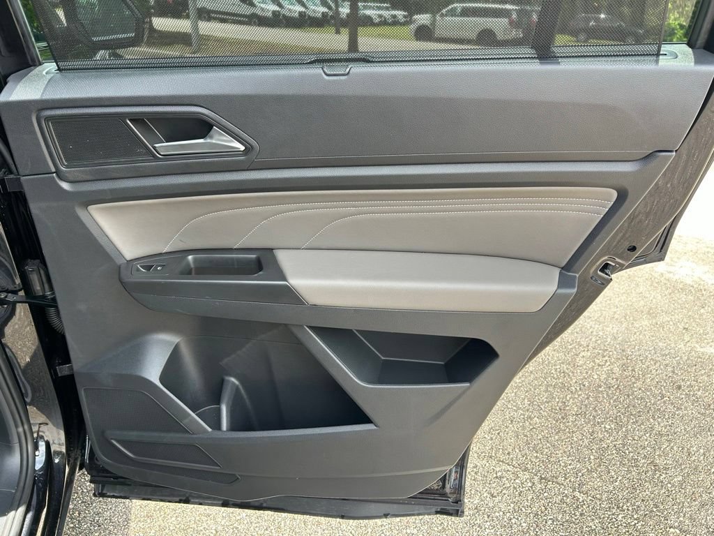 Certified 2023 Volkswagen Atlas SE FWD image 44