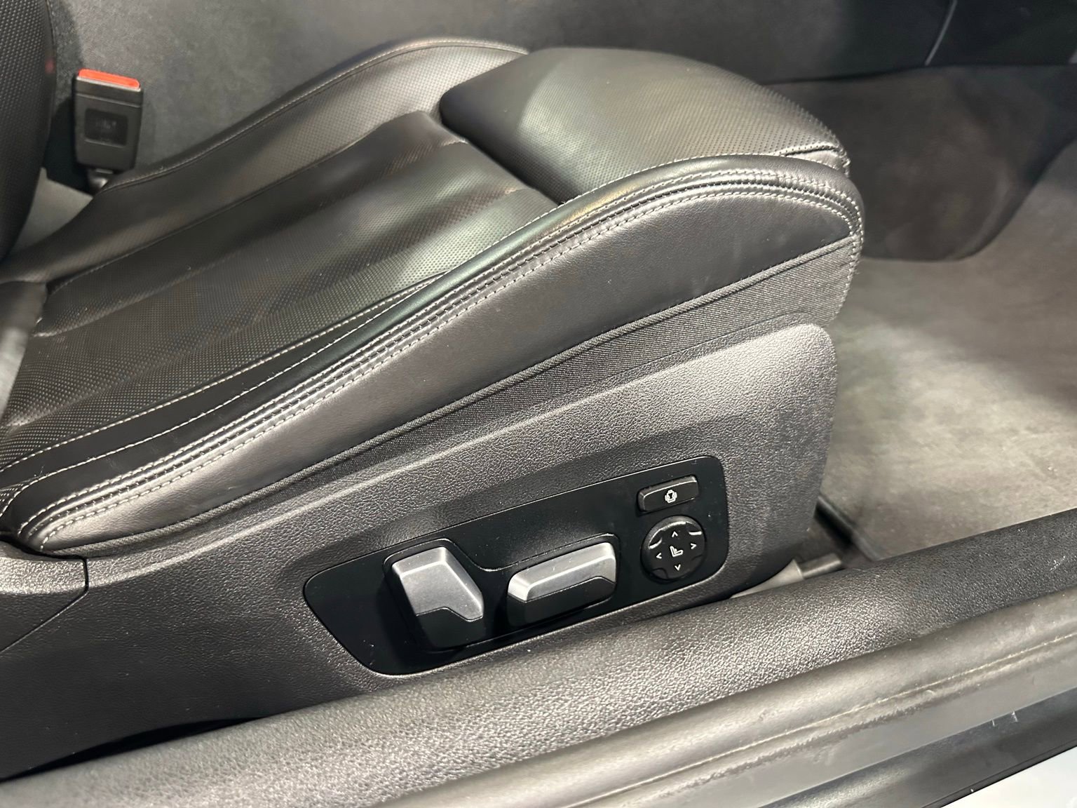 Used 2022 BMW 840i Coupe RWD image 36