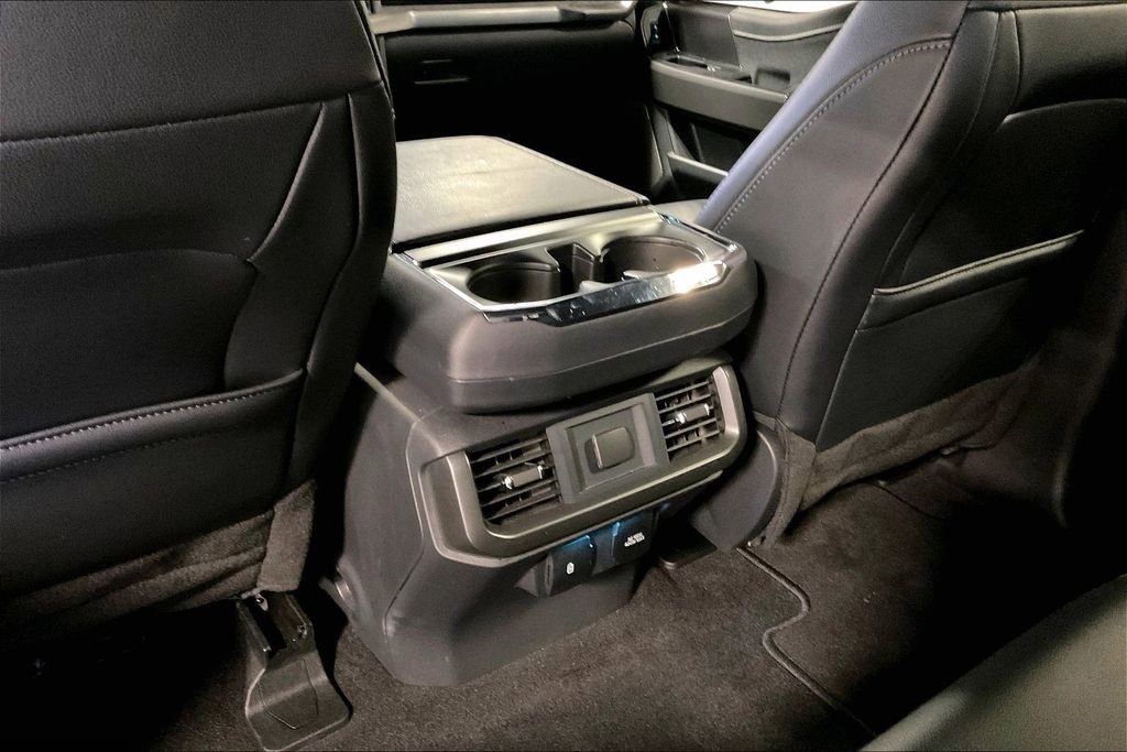 Used 2024 Ford F150 Lariat image 31