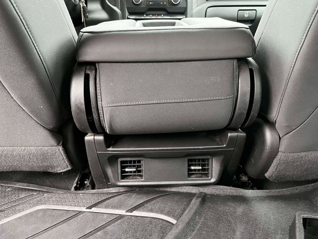 Used 2020 Chevrolet Silverado 1500 Custom Trail Boss w/ Custom Convenience Package image 4