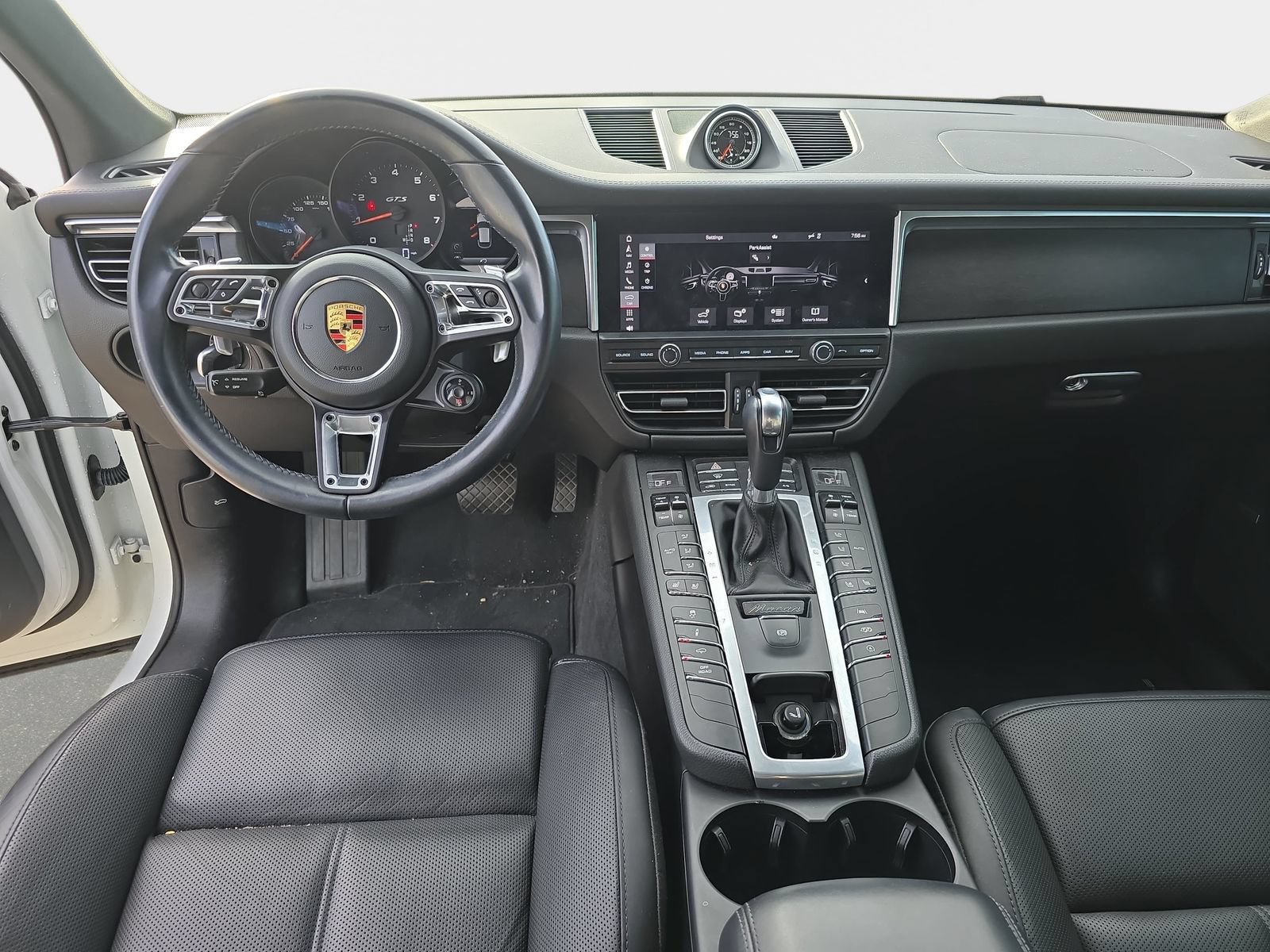 Used 2020 Porsche Macan GTS AWD/4WD image 12
