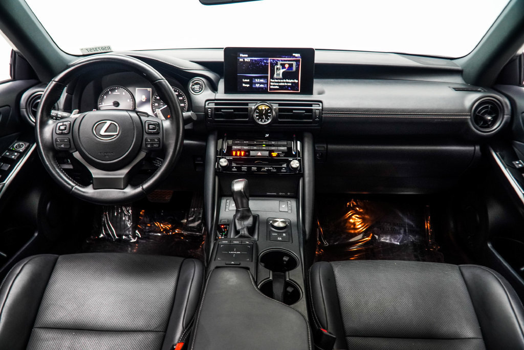 Used 2024 Lexus IS 350 F Sport RWD image 7