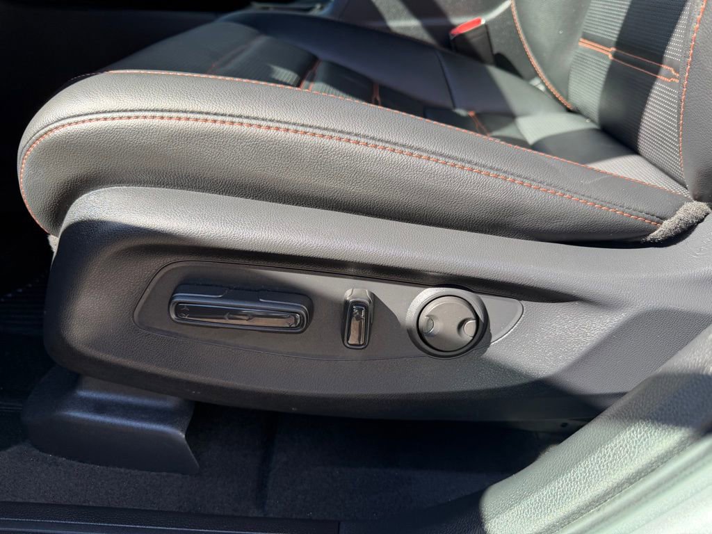 Certified 2025 Honda CR-V Sport-L image 18