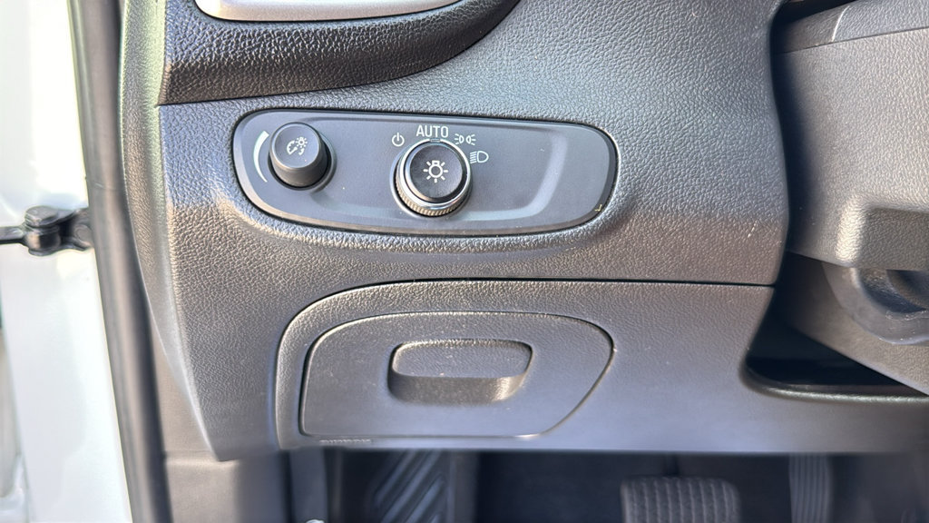 Used 2020 Chevrolet Trax LS w/ Tint and Cruise Package FWD image 37