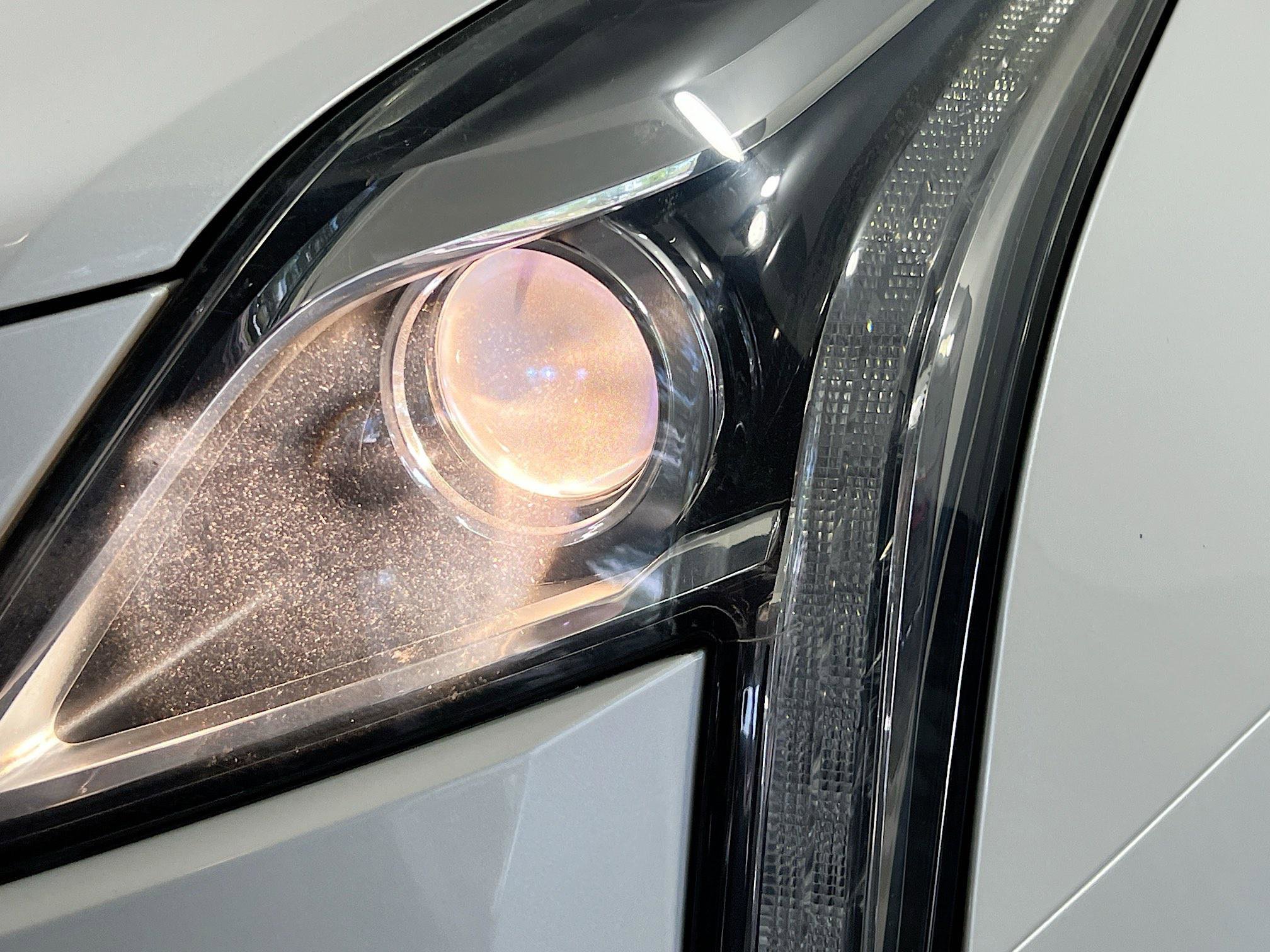 Used 2017 Cadillac XT5 FWD image 12