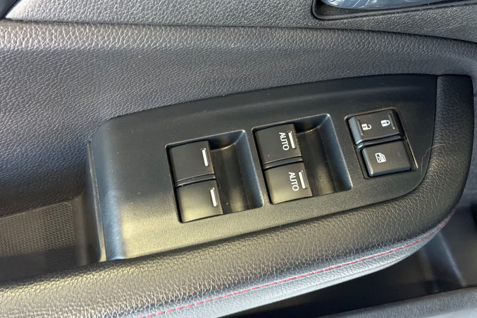 Used 2023 Honda Ridgeline Black Edition image 15