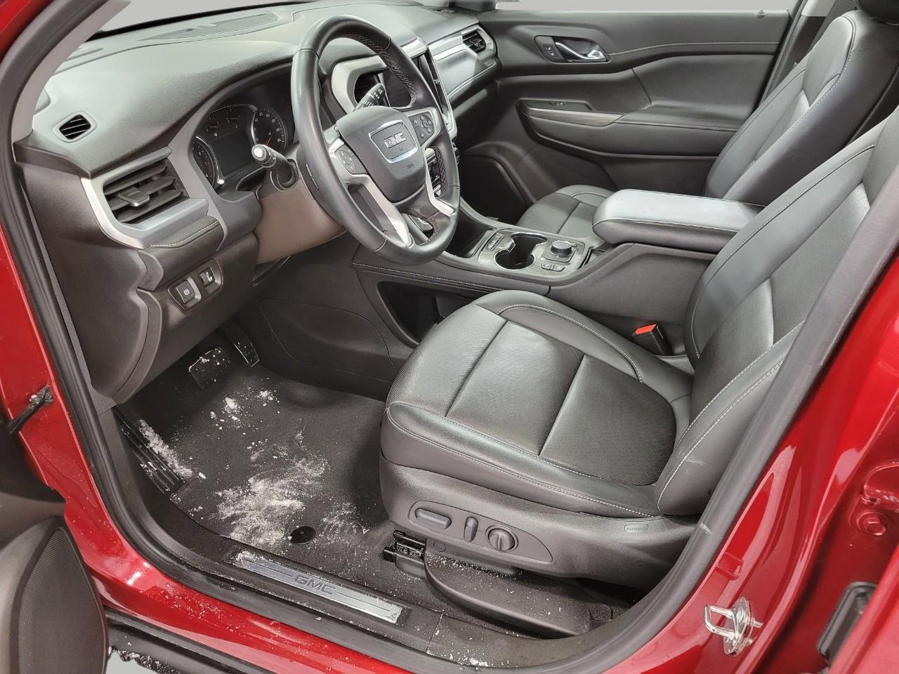 Certified 2023 GMC Acadia SLT w/ Trailering Package image 10