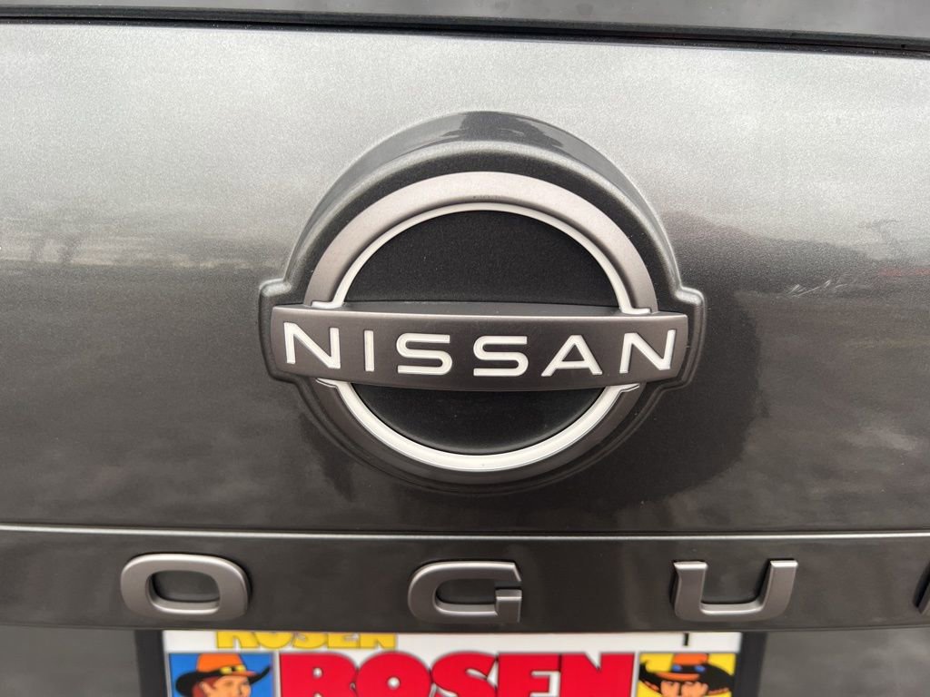 Certified 2024 Nissan Rogue SV image 32