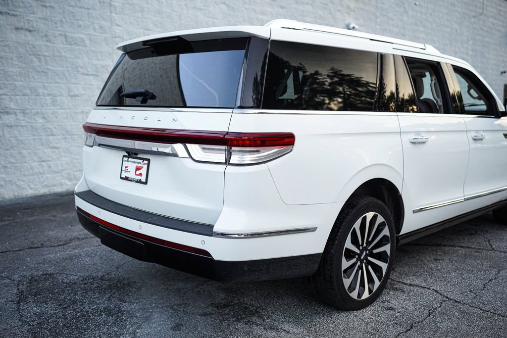 Used 2023 Lincoln Navigator L Reserve AWD/4WD image 14