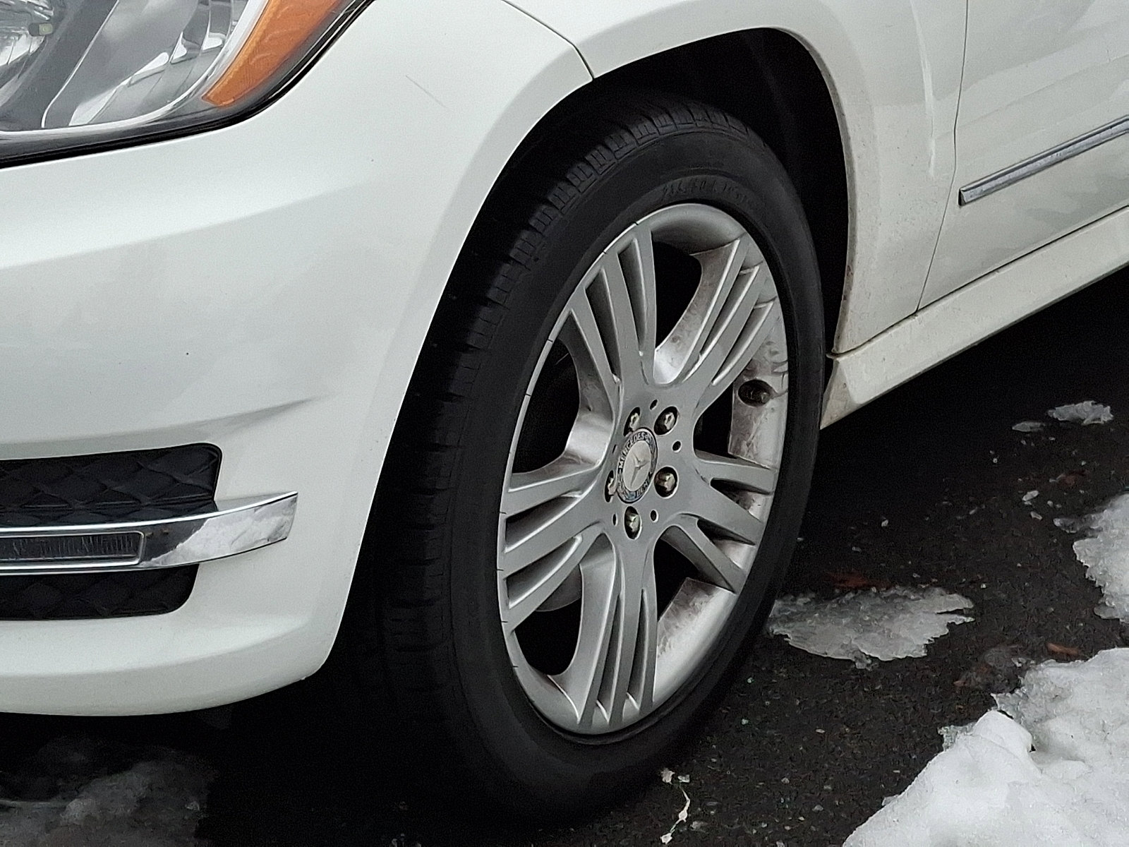 Used 2015 Mercedes-Benz GLK 350 4MATIC image 7