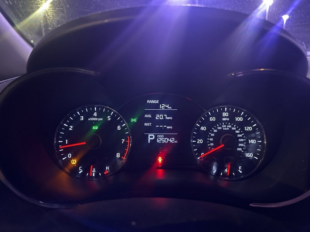 Used 2016 Kia Forte LX image 10