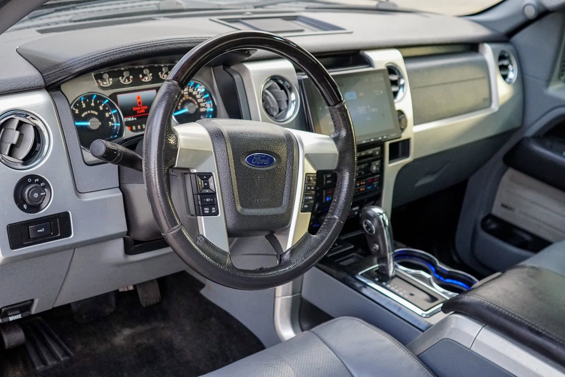 Used 2011 Ford F150 Platinum AWD/4WD image 13