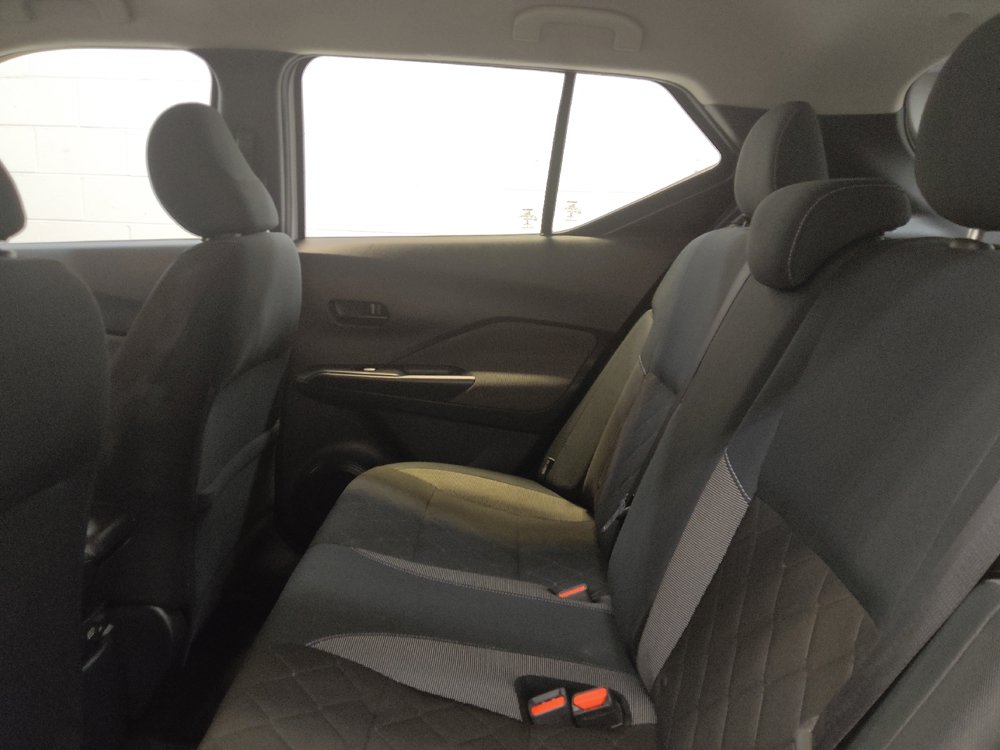 Used 2020 Nissan Kicks S FWD image 18