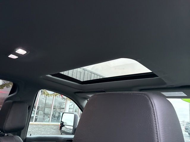 Used 2021 GMC Sierra 2500 Denali w/ Denali Ultimate Package image 16