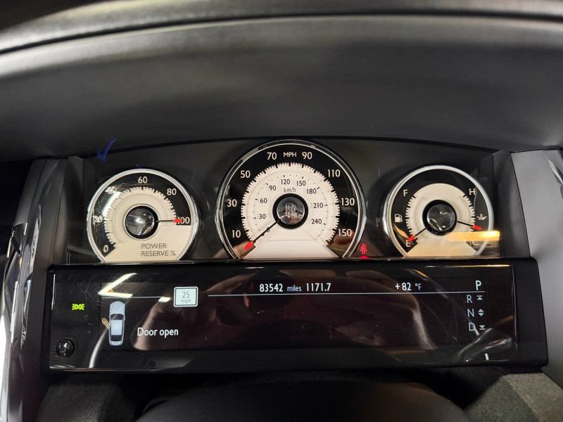 Used 2015 Rolls-Royce Wraith RWD image 11