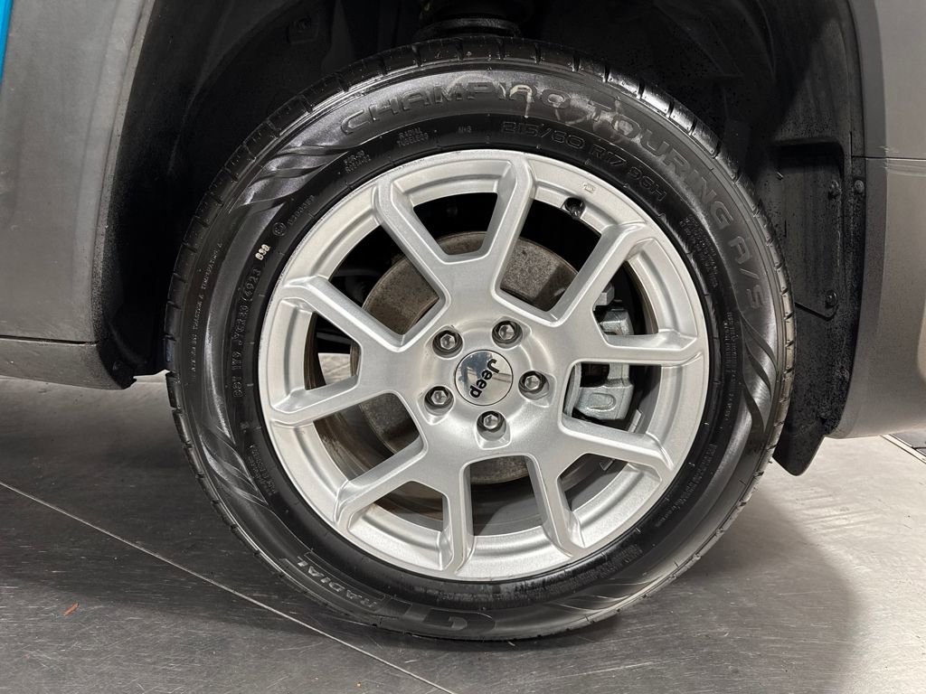 Used 2022 Jeep Renegade Latitude w/ Convenience Group AWD/4WD image 20