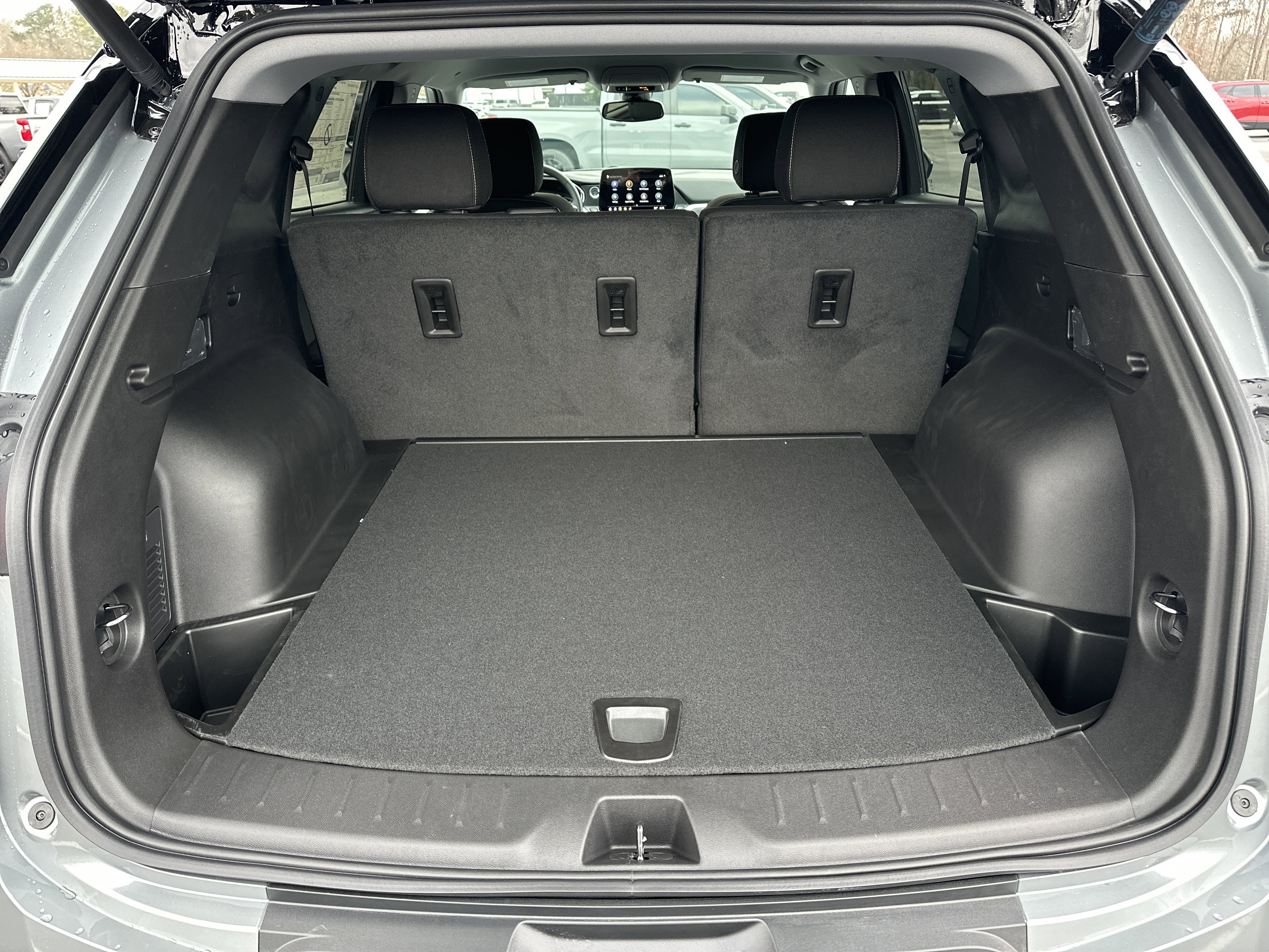 New 2026 Chevrolet Blazer LT w/ Convenience Package FWD image 20