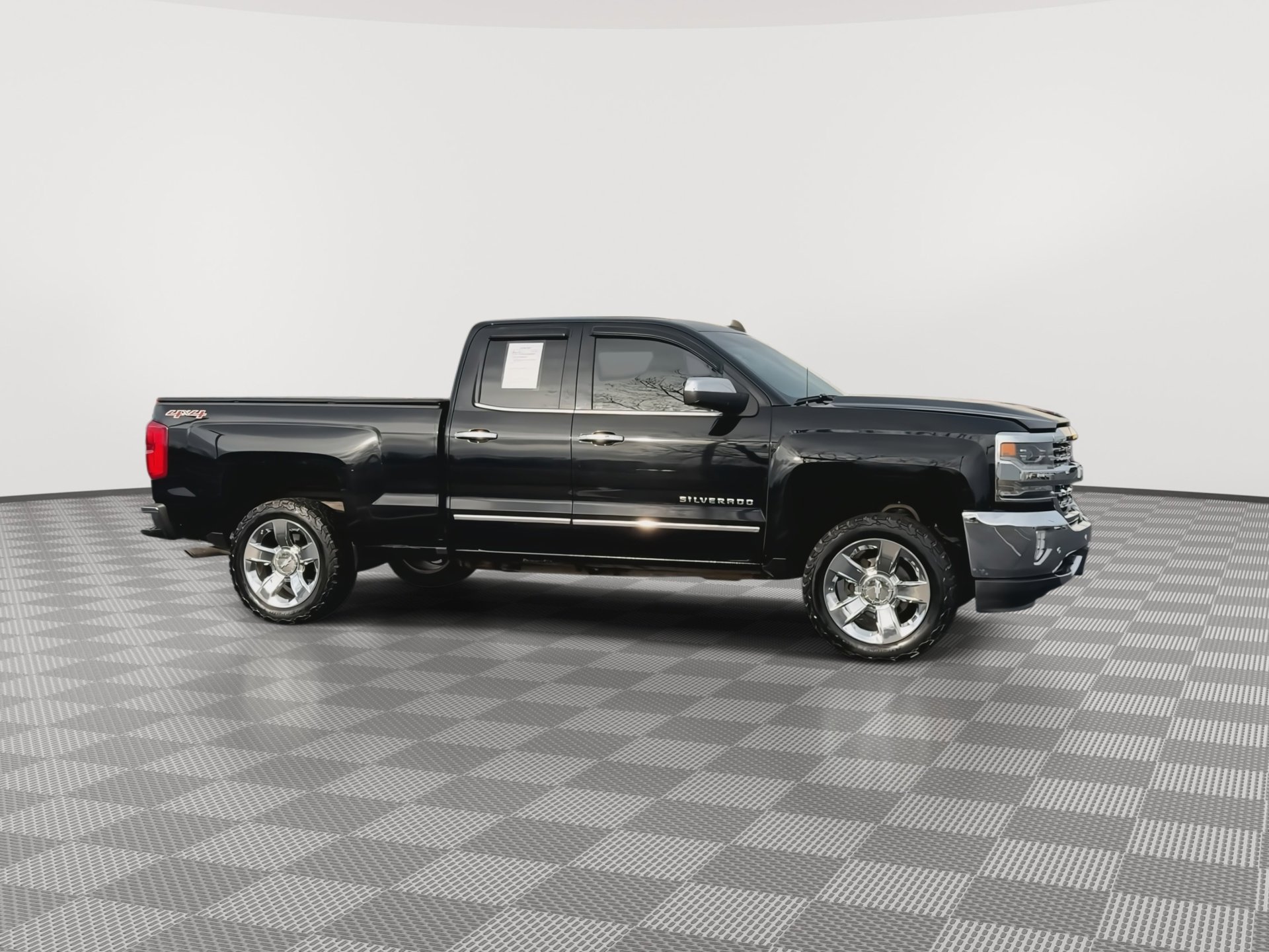 Used 2016 Chevrolet Silverado 1500 LTZ w/ Sport Package video 2