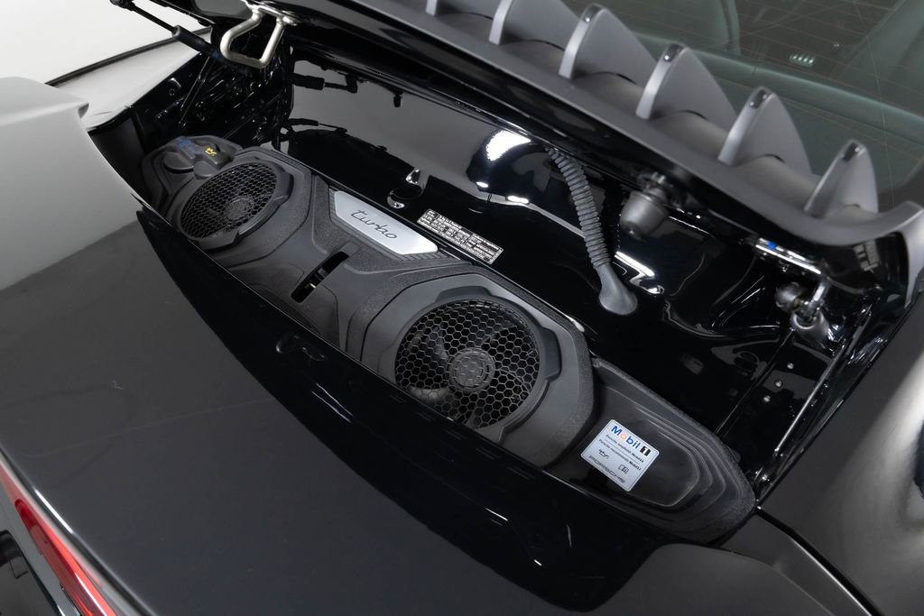 Used 2021 Porsche 911 Turbo image 14