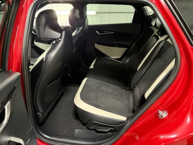 Used 2022 Kia EV6 GT-Line w/ GT-Line Suede Seat Package AWD/4WD image 11