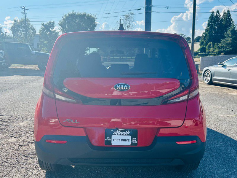 Used 2021 Kia Soul LX image 5