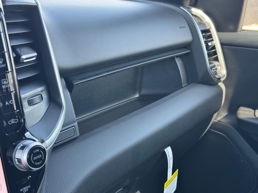 New 2026 RAM 1500 Big Horn AWD/4WD image 23