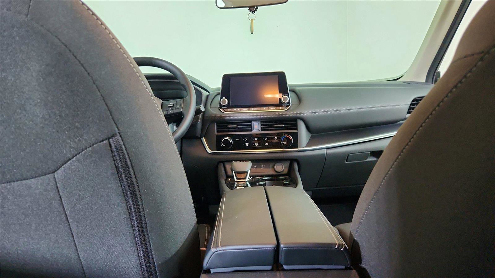 Certified 2026 Nissan Rogue S image 18